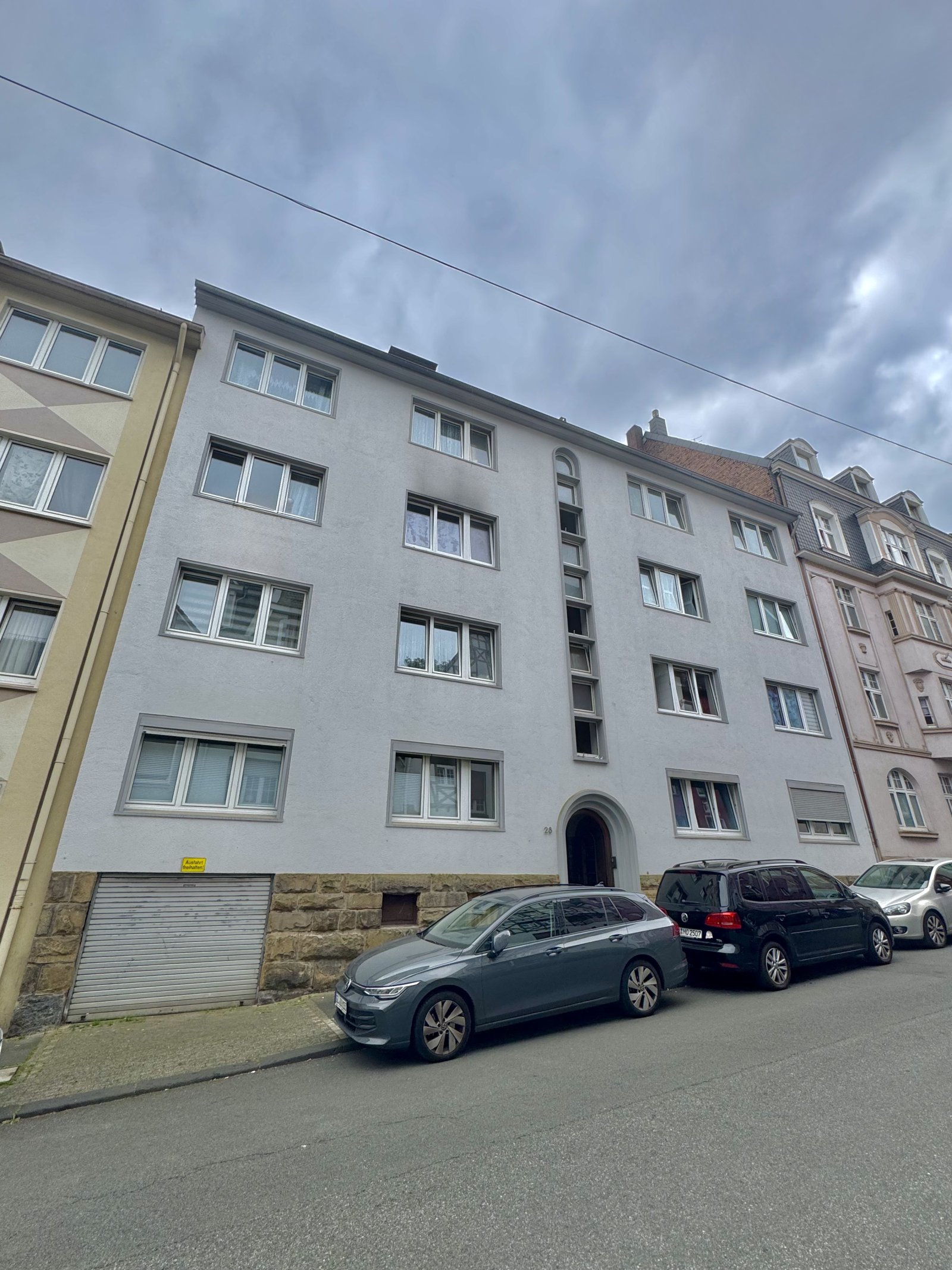 Mehrfamilienhaus mit 11 Wohnungen – zentrale Lage und nachhaltige Vermietbarkeit in Wuppertal! Mehrfamilienhaus mit 11 Wohnungen – zentrale Lage und nachhaltige Vermietbarkeit in Wuppertal!
